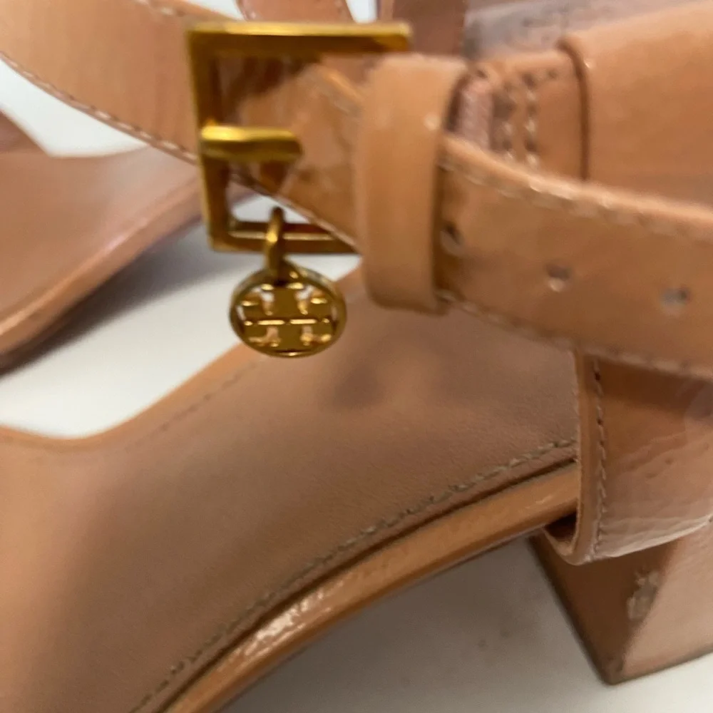 Tory Burch, Size 10 Laurel Tan sandals, dangle logo metal, a little worn $248